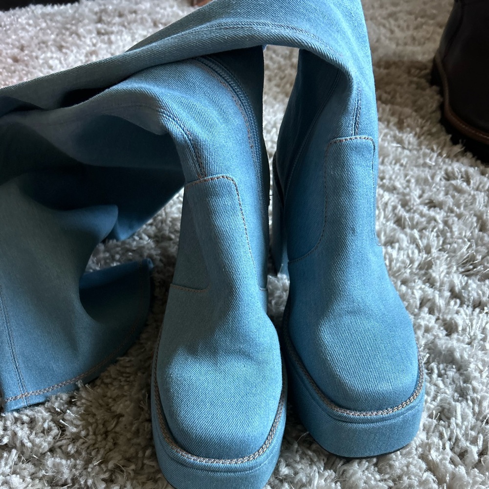 Poster girl boots size 7 over knee